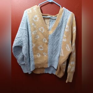 Two-Tone V-Neck Women Sweater